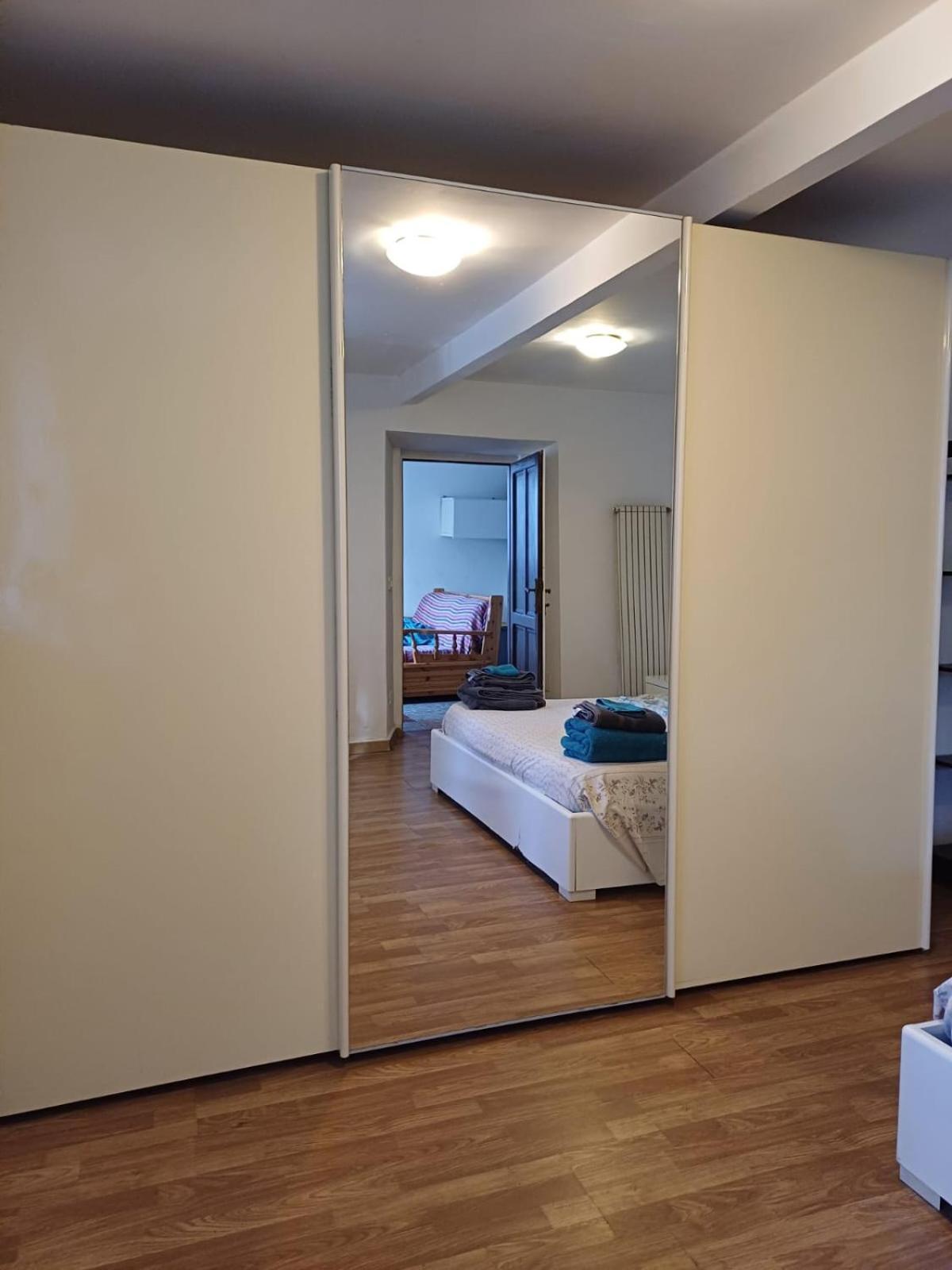 La Casa Sul Farfa Apartment Bocchignano Екстериор снимка