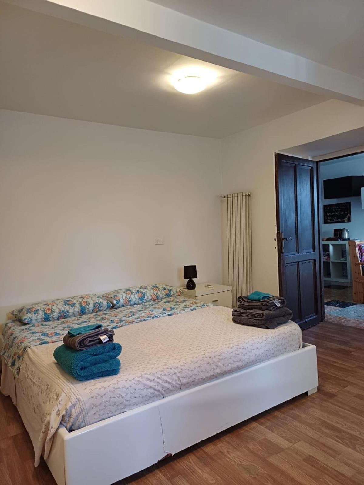 La Casa Sul Farfa Apartment Bocchignano Екстериор снимка